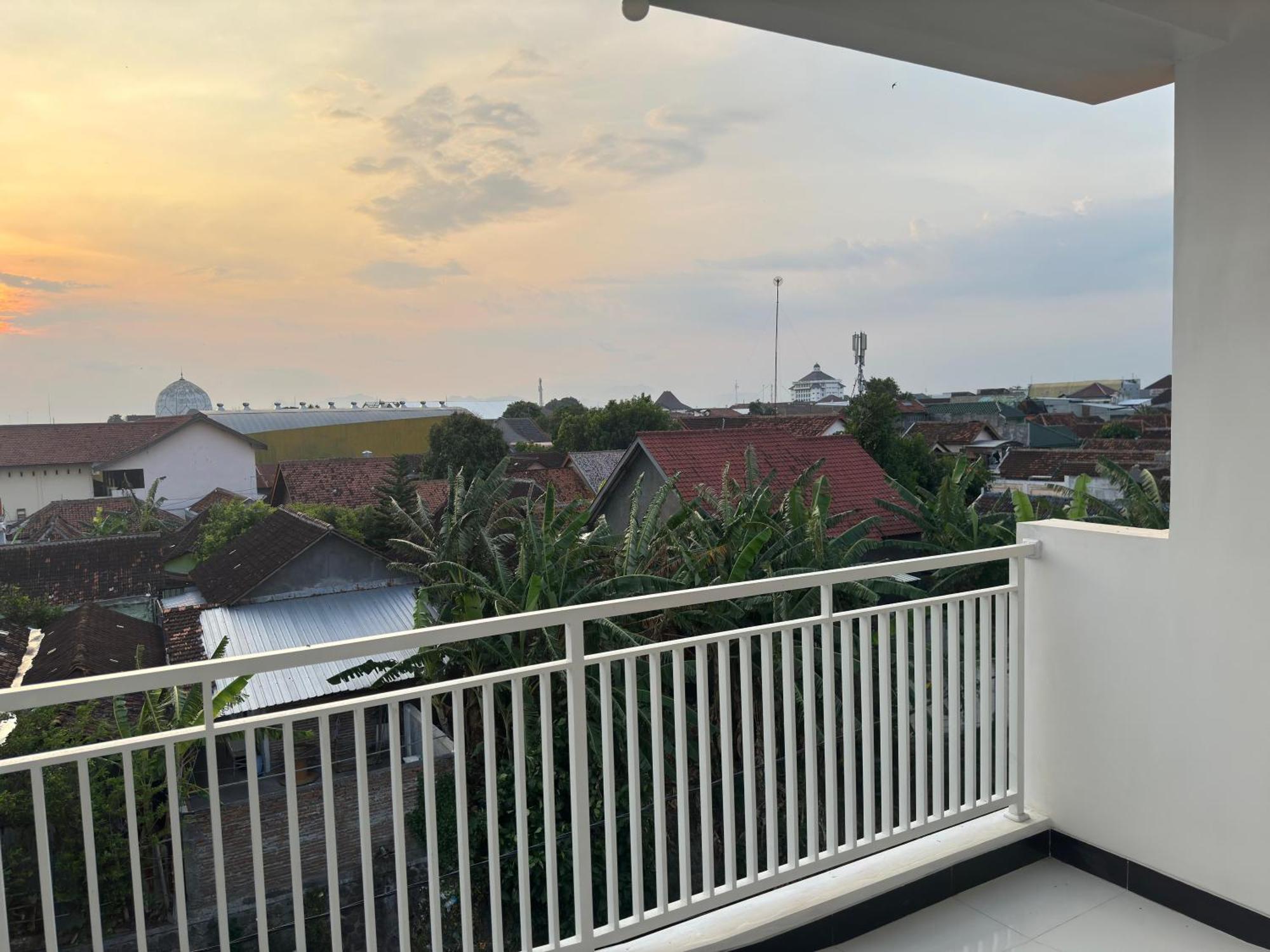 Han Gang Syariah Ponorogo Luaran gambar
